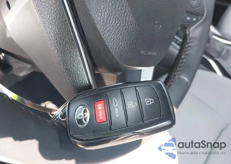 2024 Toyota Corolla Se/Night Shade из США, поврежденный, VIN 5YFS4MCE8RP181668